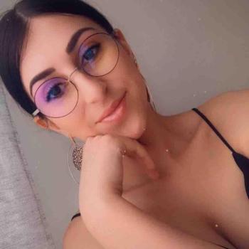 Aliciapich - date a French, 100% free Aliciapich