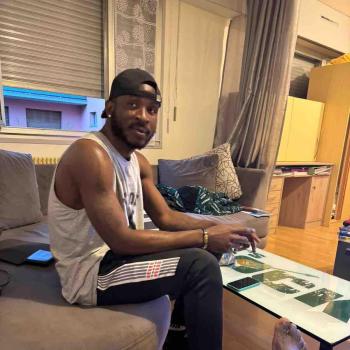 Eric233 - date a French, 100% free Eric233