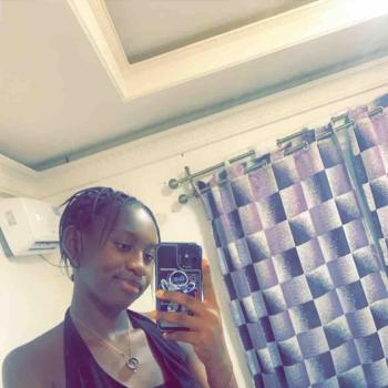 lauretteyves - date a French, 100% free lauretteyves