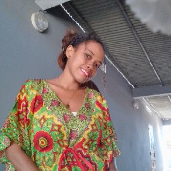 veronie23 - date a French, 100% free veronie23