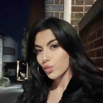 Emma121 - date a French, 100% free Emma121