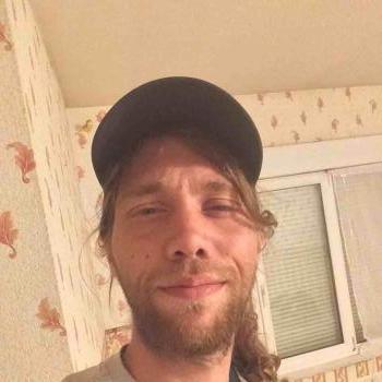 beneden - date a French, 100% free beneden