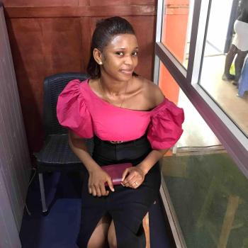 emiliemiss - date a French, 100% free emiliemiss