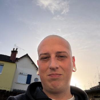 luchabe - date a French, 100% free luchabe