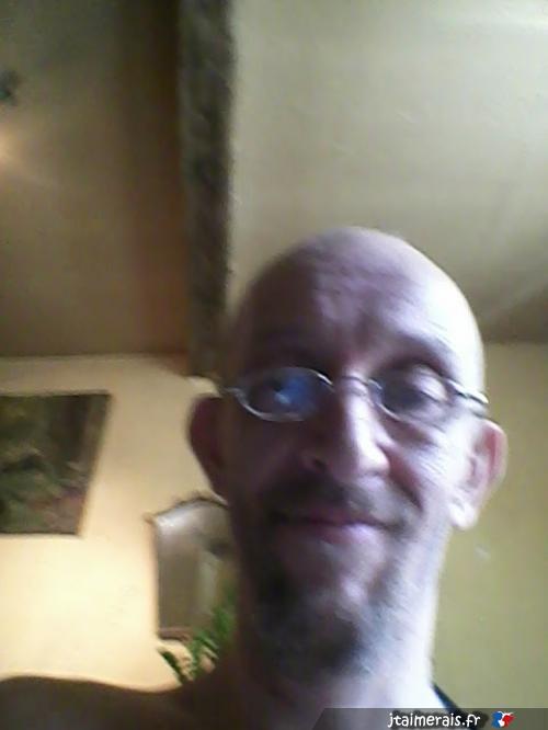 ricky - date a French, 100% free ricky