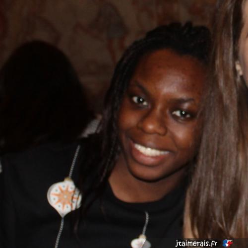 chloeolut - date a French, 100% free chloeolut