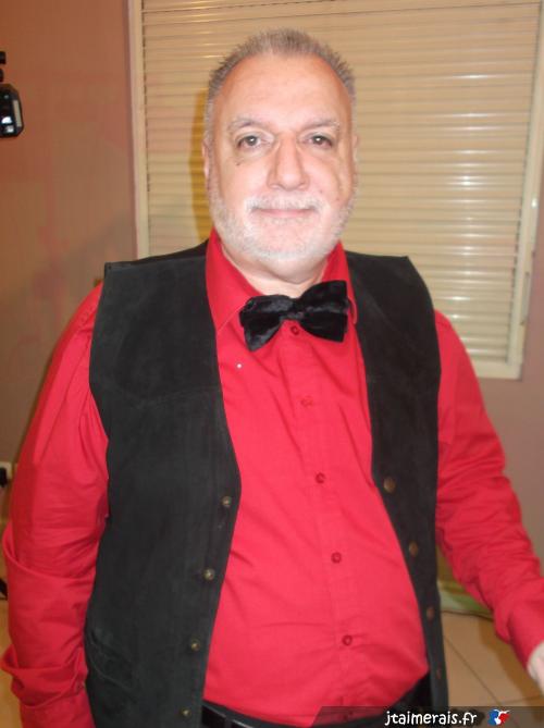 moody13 - date a French, 100% free moody13