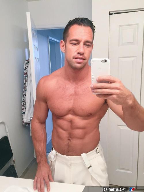 ahmed66 - date a French, 100% free ahmed66