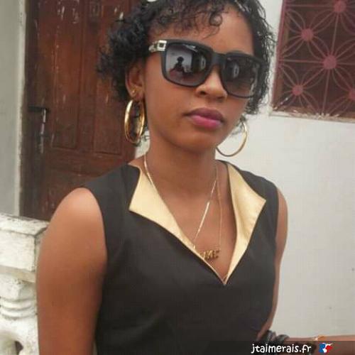 dcaroline - date a French, 100% free dcaroline