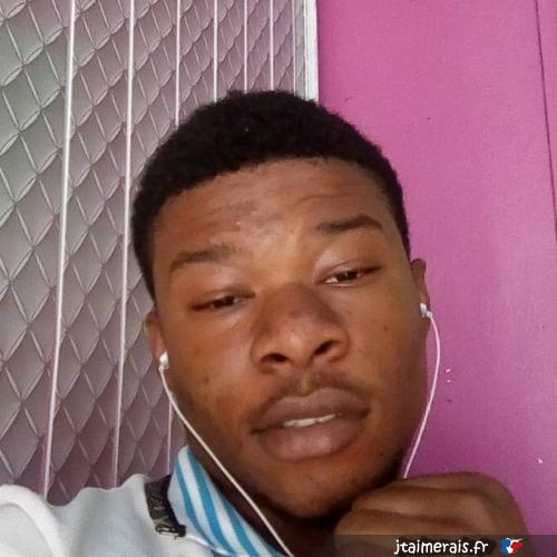 emma212 - date a French, 100% free emma212