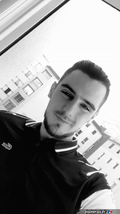 nicolaco - date a French, 100% free nicolaco