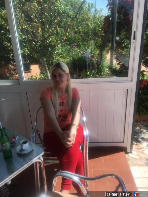 laura02 - date a French, 100% free laura02