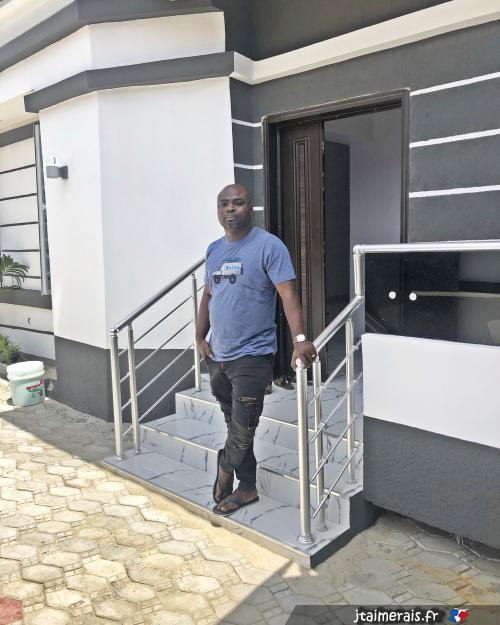 carefully - date a French, 100% free carefully