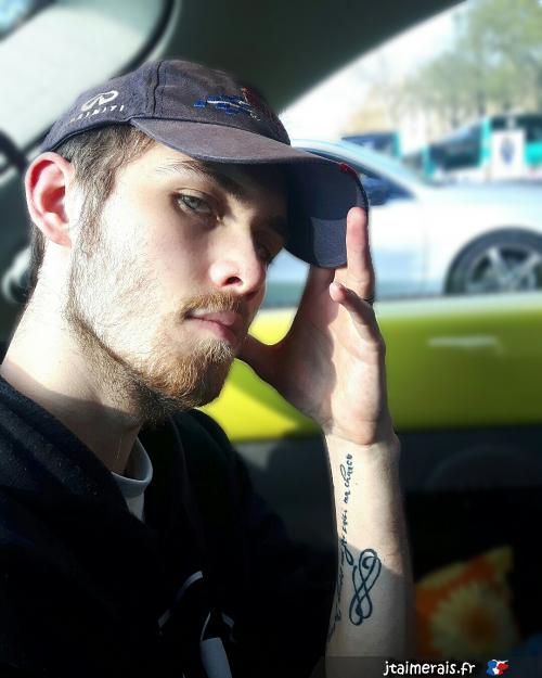 melancozik - date a French, 100% free melancozik