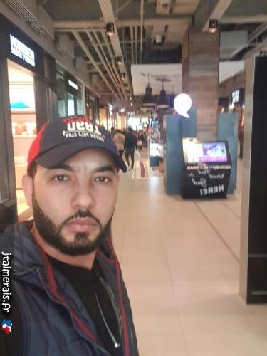 yoyo83 - date a French, 100% free yoyo83