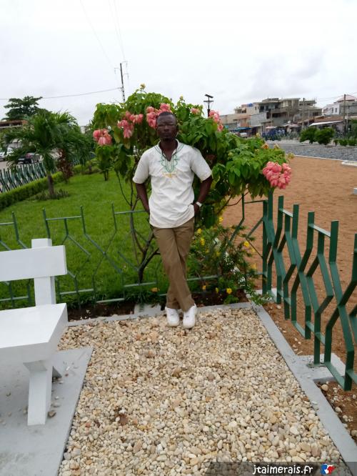 djohodo - date a French, 100% free djohodo