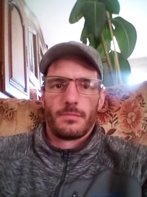 john09 - date a French, 100% free john09