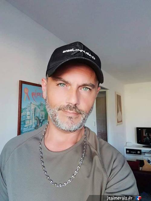 seul4963 - date a French, 100% free seul4963