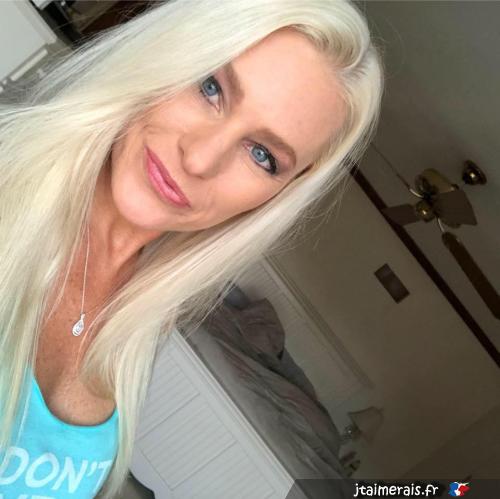 caroline40 - date a French, 100% free caroline40