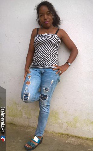 sasah01 - date a French, 100% free sasah01