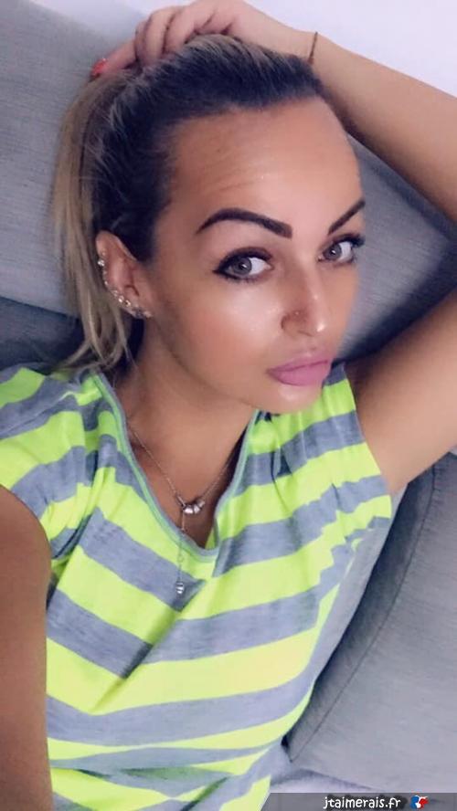 melaine213 - date a French, 100% free melaine213