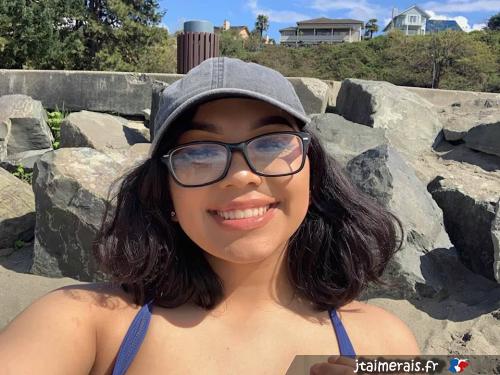 angela42 - date a French, 100% free angela42