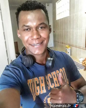 douglas37 - date a French, 100% free douglas37