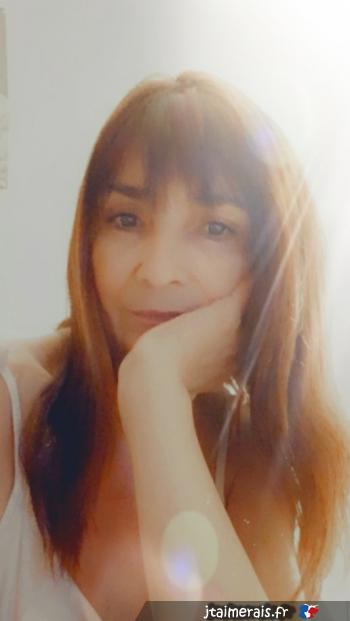 molly - date a French, 100% free molly