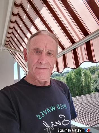 claude009 - date a French, 100% free claude009