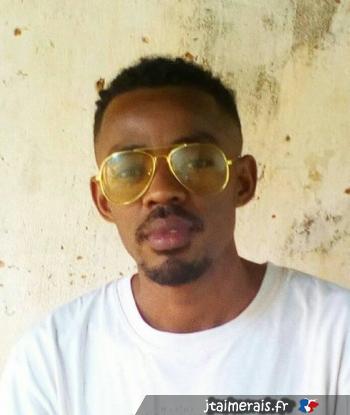 yaya7 - date a French, 100% free yaya7