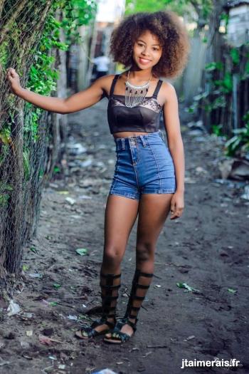 elisabe99 - date a French, 100% free elisabe99