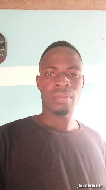 dona2 - date a French, 100% free dona2