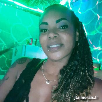 noraazcuy - date a French, 100% free noraazcuy