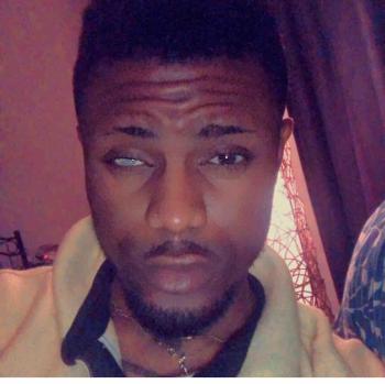 moubit - date a French, 100% free moubit