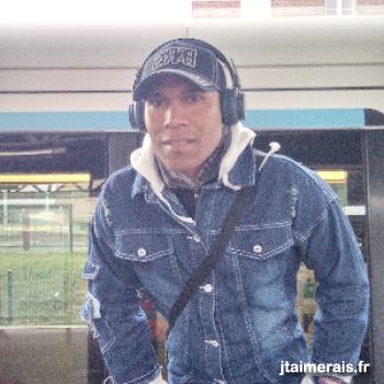 wilfred - date a French, 100% free wilfred