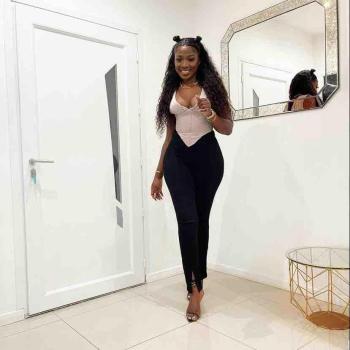 vennita - date a French, 100% free vennita