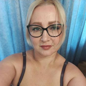 laurence1b spoofed photo banned on jtaimerais.fr