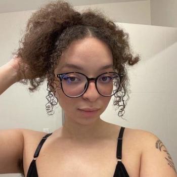 cejina spoofed photo banned on jtaimerais.fr